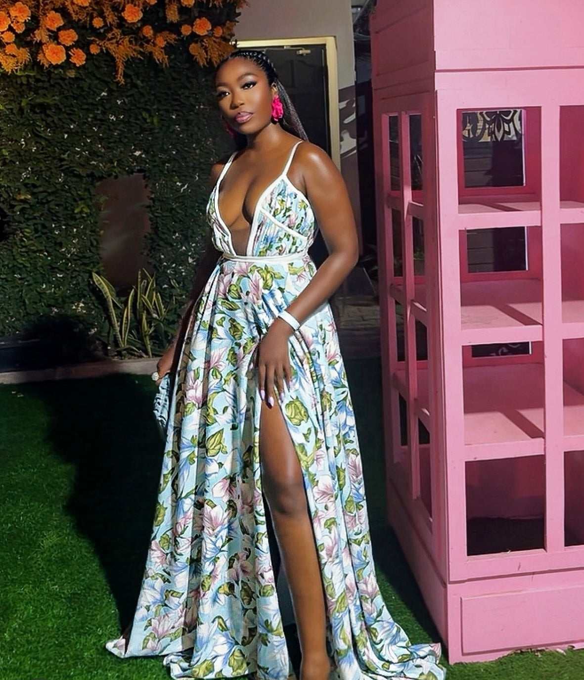 Floral Ometsey gown with high slit