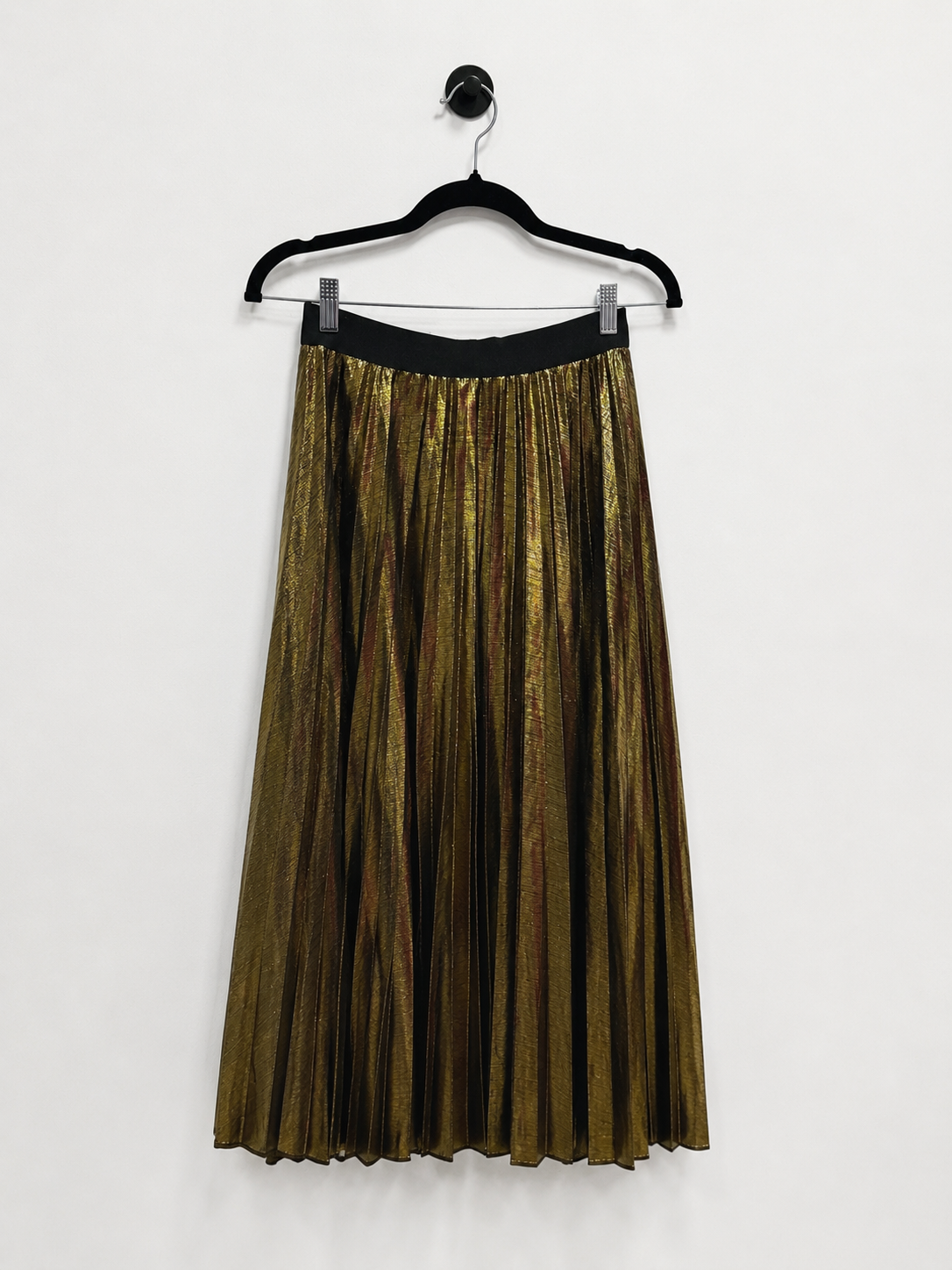 Metallic Gold Pleated Midi Skirt